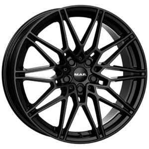 BMW iX1, iX2 -  18" - Mak / YokohamaV906